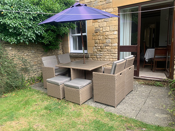 oustide patio